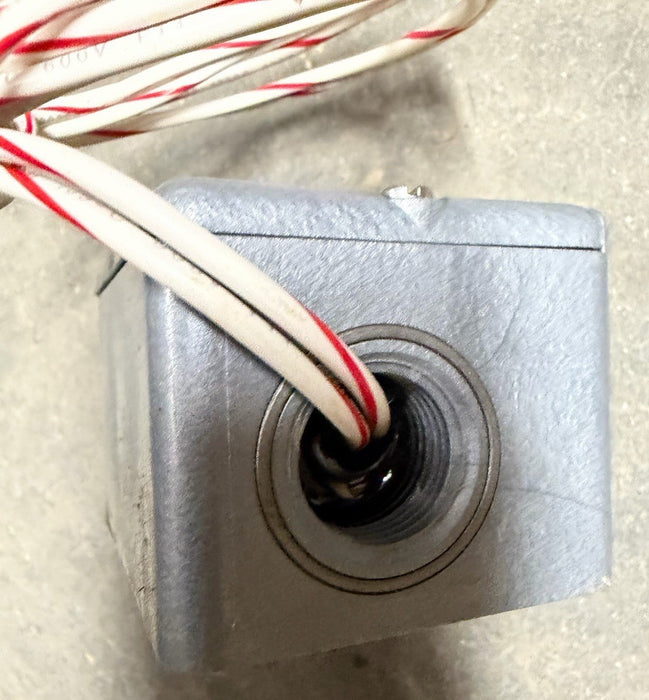 ECN3302F-WYR1 STONEL VALVEPOINT ECLIPSE VALVE POSITION SWITCH QD 7PIN SST SENSOR