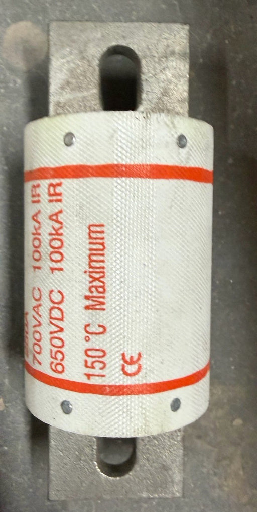 Gold Shawmut A70P300  300AMP, 700VAC Type 4 Fuse