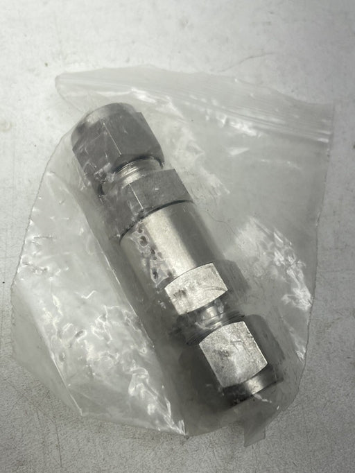 NEW D-PRO V33B-D-6T-1-S POPPET CHECK VALVE 3/8