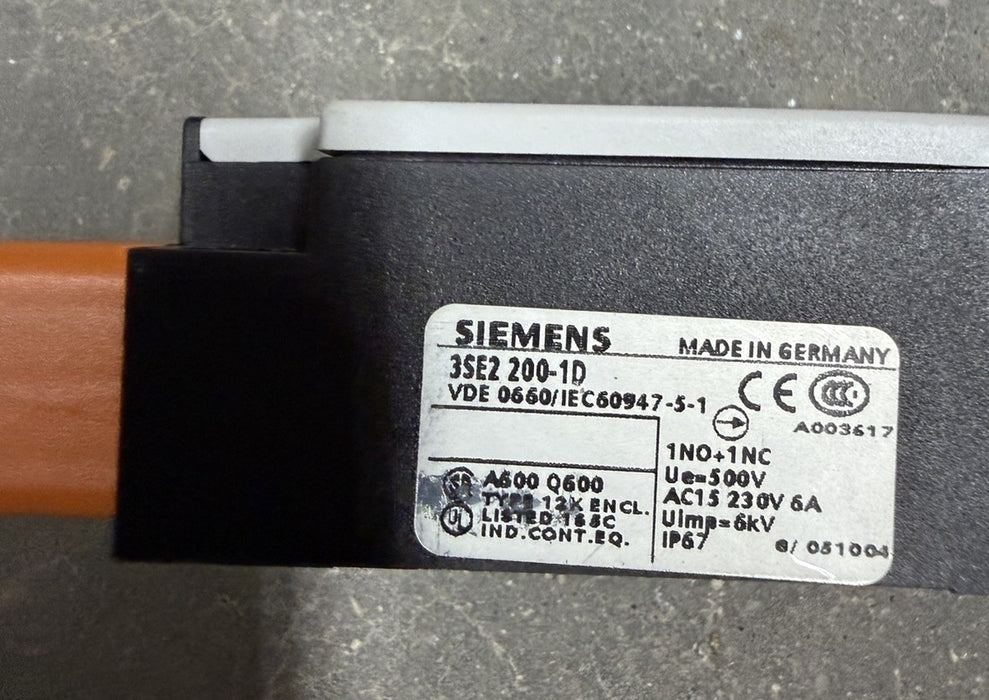 Siemens Position Switch 500V 10A 1NO+1NC P/N 3SE2 200-1D