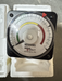 Yokogawa DB-40 103111EAEA-7YBF  2500VDC NIB GP7000-2   0-200 Megaohms meter