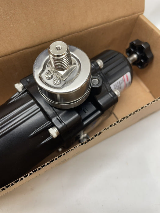 NEW FAIRCHILD YT-220BN210 PRESSURE REGULATOR 1/2" NPT 0-8.4 BAR 0-120 PSI Air