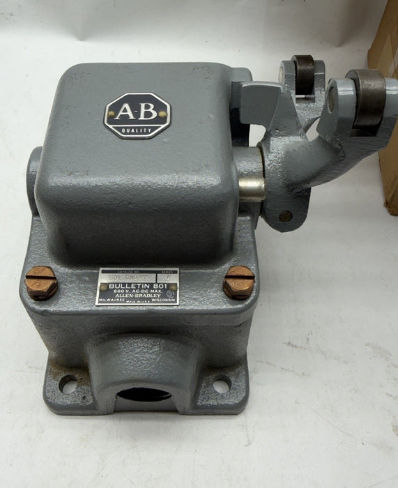 NEW ALLEN BRADLEY 801-CM0144 801-CMO144 FORK LIMIT SWITCH KONESCRANE TROLLEY AB