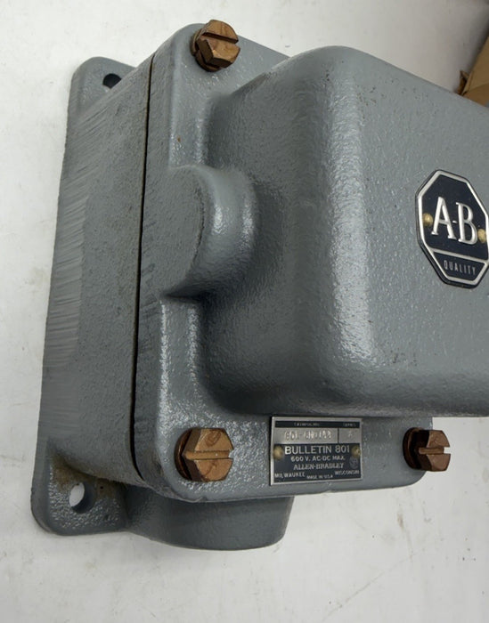 NEW ALLEN BRADLEY 801-CM0144 801-CMO144 FORK LIMIT SWITCH KONESCRANE TROLLEY AB