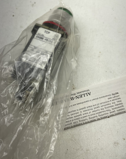 NEW Allen Bradley 800MR-PB16GAK SMALL ROUND ILLUMINATE PUSHBUTTON GREEN  Plc Pb