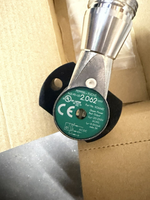 NEW PEPPERL+FUCHS NJ2-PD-US-2.062-V93 NJ2PDUS2.062V93  906642 CYLINDER POSITION