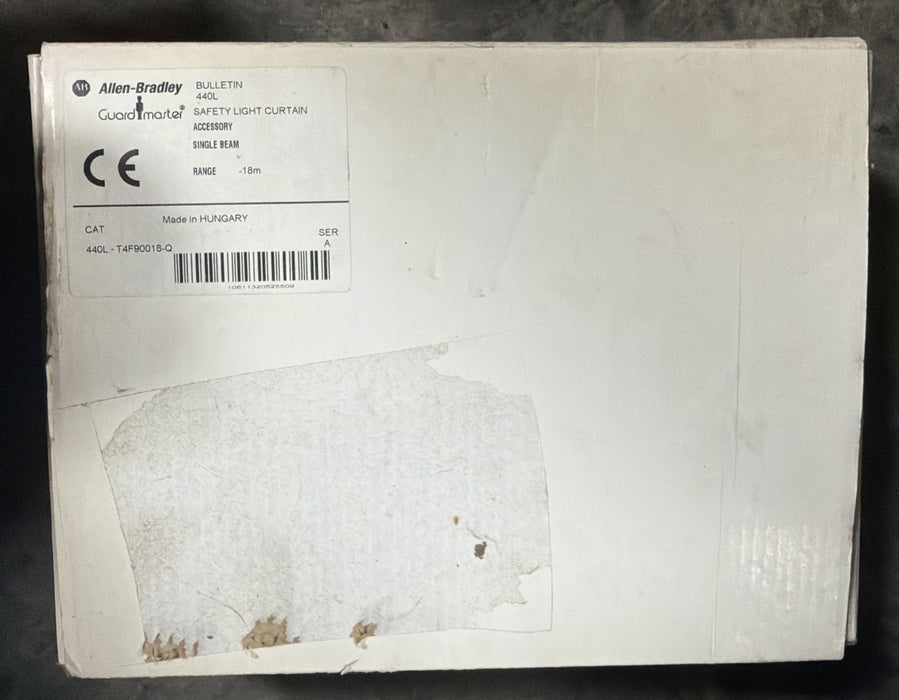 ALLEN BRADLEY 440L-T4F90018-Q  440LT4F90018Q NEW IN THE BOX SAFETY LIGHT CURTAIN