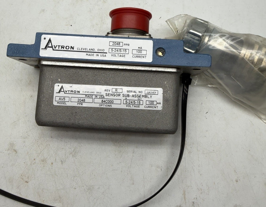 NEW AVTRON AV5-84C000 / AV584C000 2048 PPR  Magnetoresistive Incremental Encoder