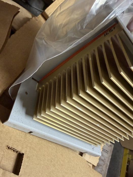 New Allen-Bradley 1204-TFB2 Free Shipping BOX IN BAD SHAPE DIRTY ETC
