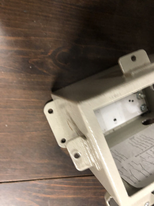 MISSING THE SWITCH ALLEN BRADLEY 194E-FA16E-P11 LOAD / ENCLOSED MOTOR DISCONNECT