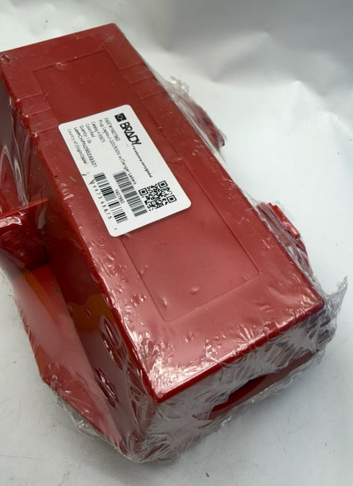 Brady Y407860 Plug Lockout With Danger Labels 220/550V