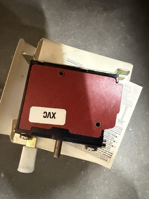 Allen Bradley 815-BOV4 Overload Relay nib