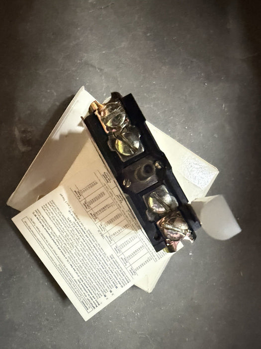 Allen Bradley 815-BOV4 Overload Relay nib