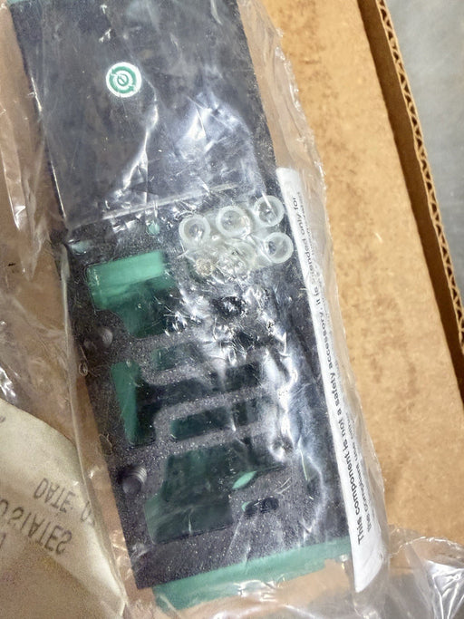 NEW NUMATICS 152SA400K000030 SOLENOID VALVE MK 15 SERIES MK15 120VAC
