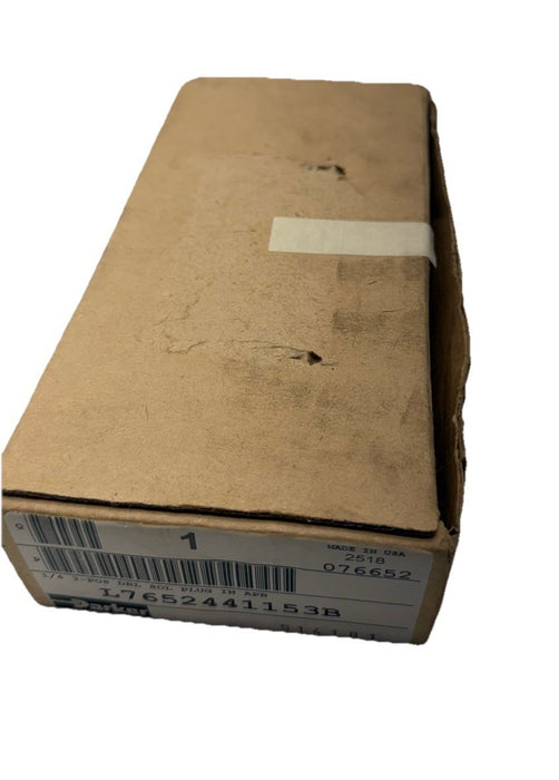 PARKER L7652441153B 1/4" 3-pos dbl Sol Plug In APB 621444 Solenoid Valve 120v