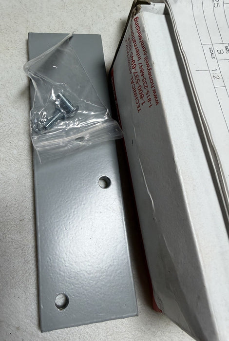 Honeywell LSYUB1A3-2D Micro Switch NEW ADJUSTABLE ROLLER LEVER ARM DOOR PLATE