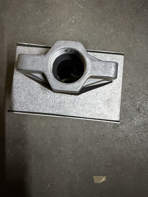 NEW GE LIGHTING SYSTEMS CAT NO. MPM-3PRW FIXTURE FITTING