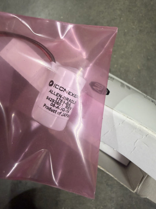 Allen Bradley 1769-BA dated 2016