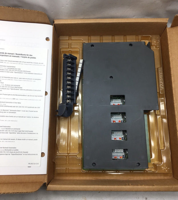 New 1771-OFE2 Allen Bradley Current 4-20ma Analog Output Module 4 Channel NIB