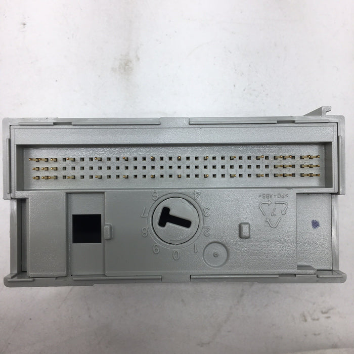 ALLEN BRADLEY 1794-IB16 24VDC SINK INPUT MODULE AND 1794 TB3 TERMINAL BASE