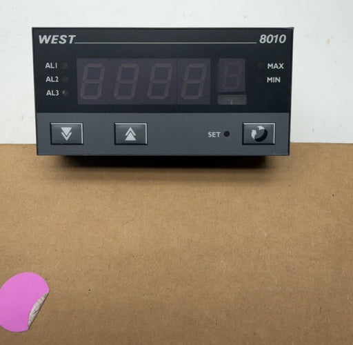 NEW WEST 8010 CONTROLLER N8011Z21000J1 Thermocouple INPUT   N8011  Z2110 J1 Temp
