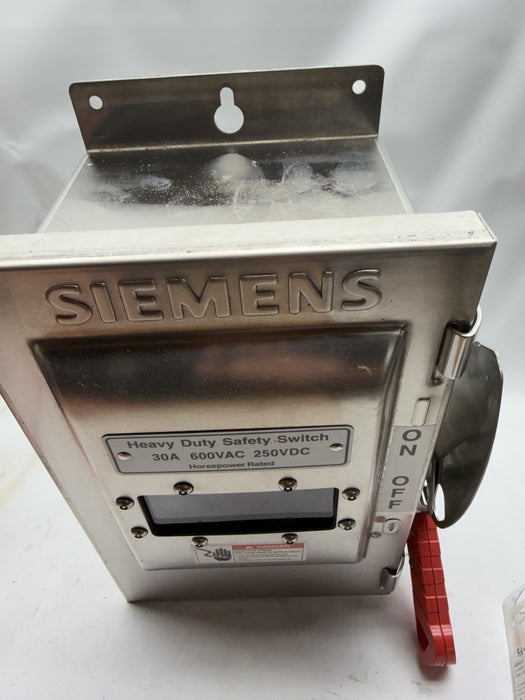 New Siemens HNF361SW 30A 600V 3 Pole Heavy Duty Safety Switch Non-Fuse Type 4X