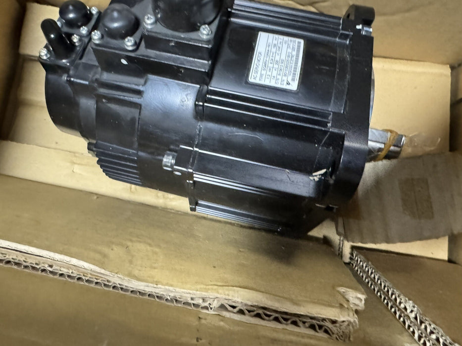 New In Box YASKAWA SGMRV-13ANA-YR11 AC Servo Motor SIGMA 5 1.3KW 156009-3 SGMRV