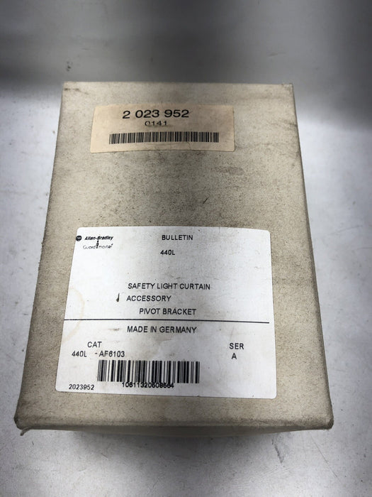 NEW ALLEN-BRADLEY 440L-AF6103 PIVOT BRACKET SAFETY LIGHT CURTAIN ACCESSORY