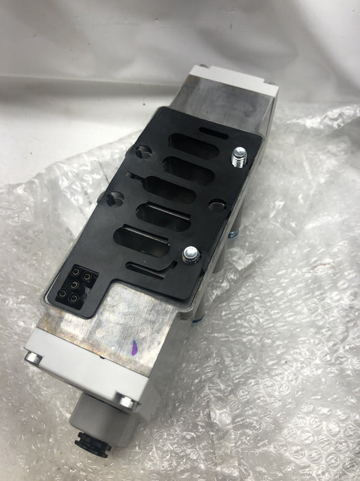 H32VXBH023C NEW PARKER  120VAC SOLENOID VALVE H32VXBH023C