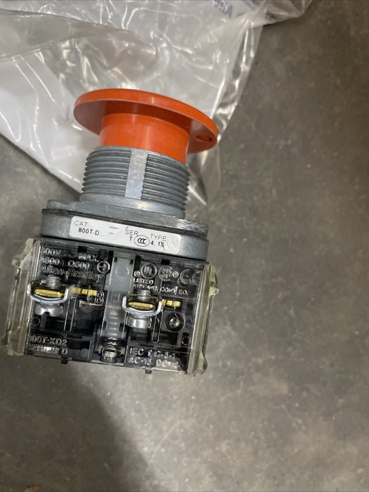Allen Bradley 800T-D3D2 ORANGE MUSHROOM Push Button 1 NC CONTACT
