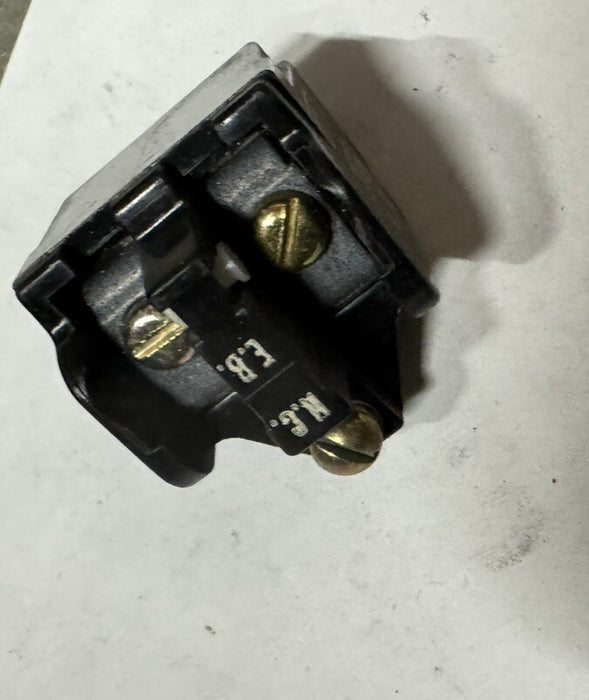 Allen Bradley 1495-G0 Ser L Auxiliary Contact Size 0 600VAC 1 N.C.
