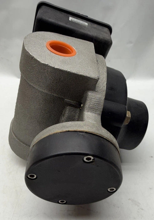 UNIVERSAL FLOW MONITORS Model 020GM-6-1122V.9-A3NR Surplus Flow Switch B60446