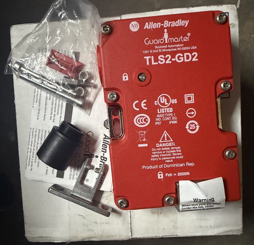 NEW 440G-T27178 GUARDMASTER TLS2-GD2 SAFETY LATCH ALLEN BRADLEY