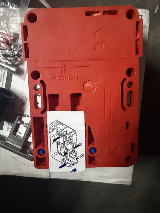 NEW 440G-T27178 GUARDMASTER TLS2-GD2 SAFETY LATCH ALLEN BRADLEY