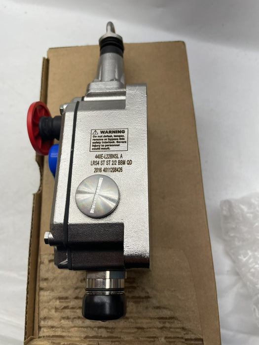 NEW 440E-L22BNSL GUARDMASTER LIFELINE 4 STAINLESS ROPE PULL SWITCH ALLEN BRADLEY