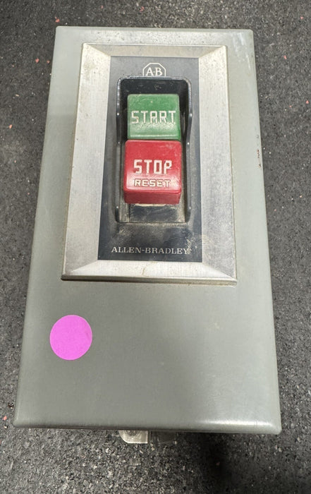 NEW  609-BJX SEALED ALLEN-BRADLEY 1 PHASE AC MANUAL STARTER NEMA TYPE 12