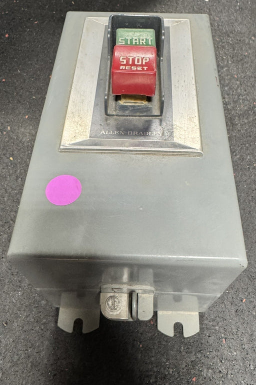 NEW  609-BJX SEALED ALLEN-BRADLEY 1 PHASE AC MANUAL STARTER NEMA TYPE 12
