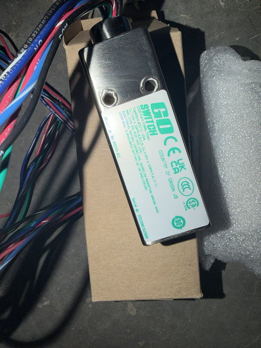 NEW GO SWITCH 81-20516-A2 600VAC TOPWORX Magnetic Proximity Switch 8120516