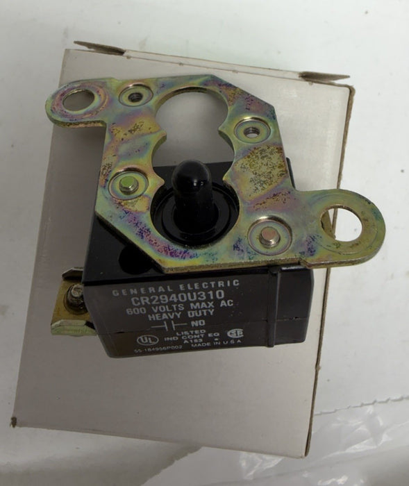 New General Electric GE CR2940U310A Shallow Contact Block Front Mtg NO Auxillary
