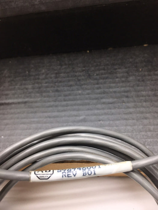 New Allen Bradley 1784-PCC /B 1784PCC CONTROLNET PCMCIA COMM Card And Cable