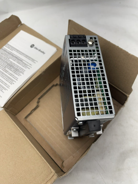 1606-XLS120E NEW ALLEN BRADLEY DC POWER SUPPLY 100-240VAC 24VDC OUT 120 WATT 5A