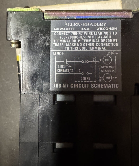 NEW ALLEN-BRADLEY BULLETIN 700 700-RL440A1 TYPE R 120 VAC RELAY 4 N.C 4 N.O