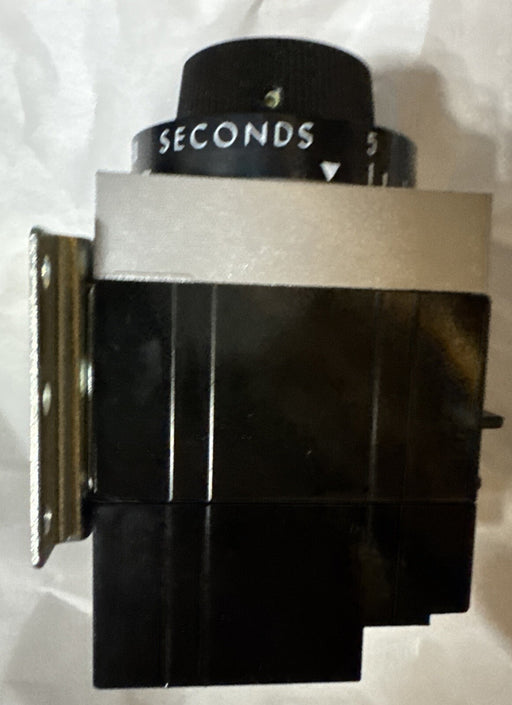 NEW UNUSED AGASTAT 7022AD TIMING RELAY 5-50 SEC TIMER