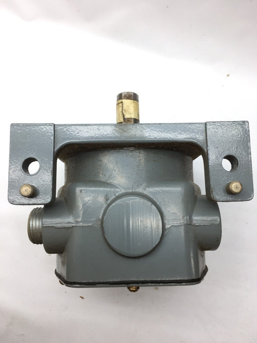 New in Original box Allen Bradley 808-E1 Zero Speed Switch