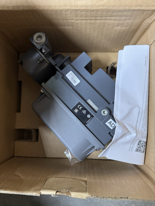 NEW FISHER DVC6200 FIELDVUE ELECTRO PNEUMATIC VALVE POSITIONER NIB GE40184XF02