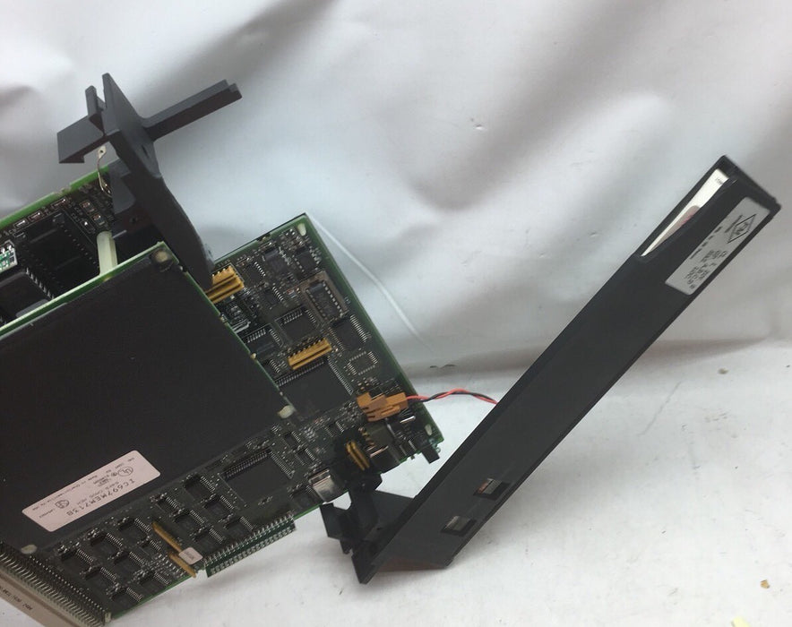 GE FANUC / HONEYWELL CPU IC697CPU771S W/ IC697MEM713B BROKEN PLASTIC READ!