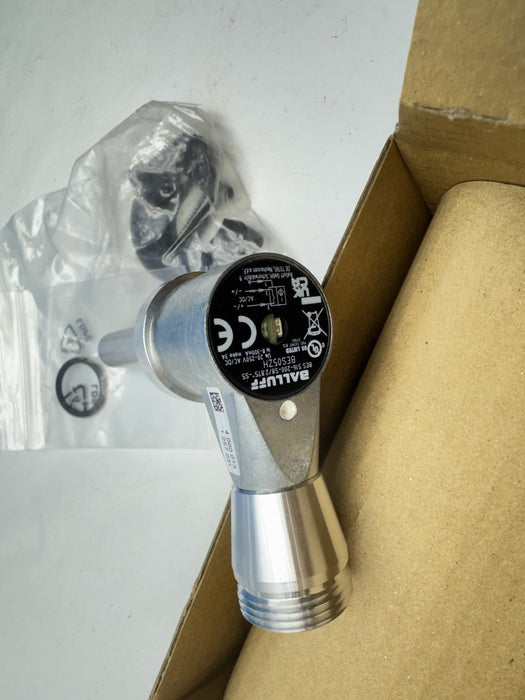 NEW BALLUFF BES05ZH BES 516-200-S8 Sn=2mm 20-250V AC/DC BES 516-200-S8/2.875"-S5