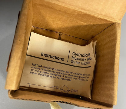 NEW EE230-30820 CYLINDERCATOR NORM OPEN 20-140 VAC/DC 3 PIN  REPLACS EE220-30820