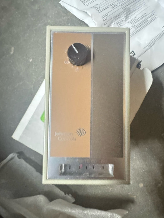 NEW PENN T25A-1C  THERMOSTAT 2 STAGE ROOM THERMOSTAT 40-90 DEG F